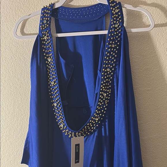 Elegant Blue Embellished Women's Top - Picture 4 of 11